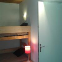 porte de communication avec le reste du gîte