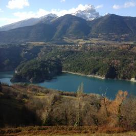 Le lac du monteynard en Trièves